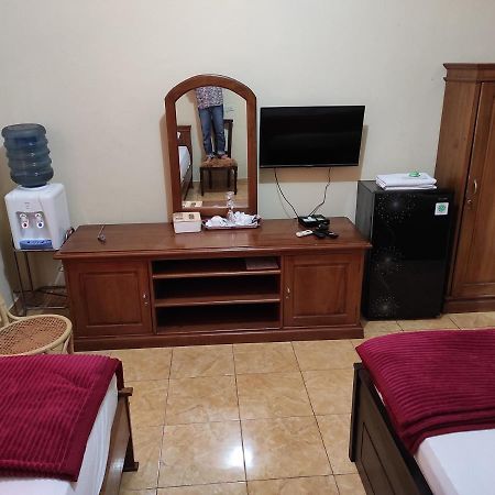 Hotel Randik Sekayu エクステリア 写真